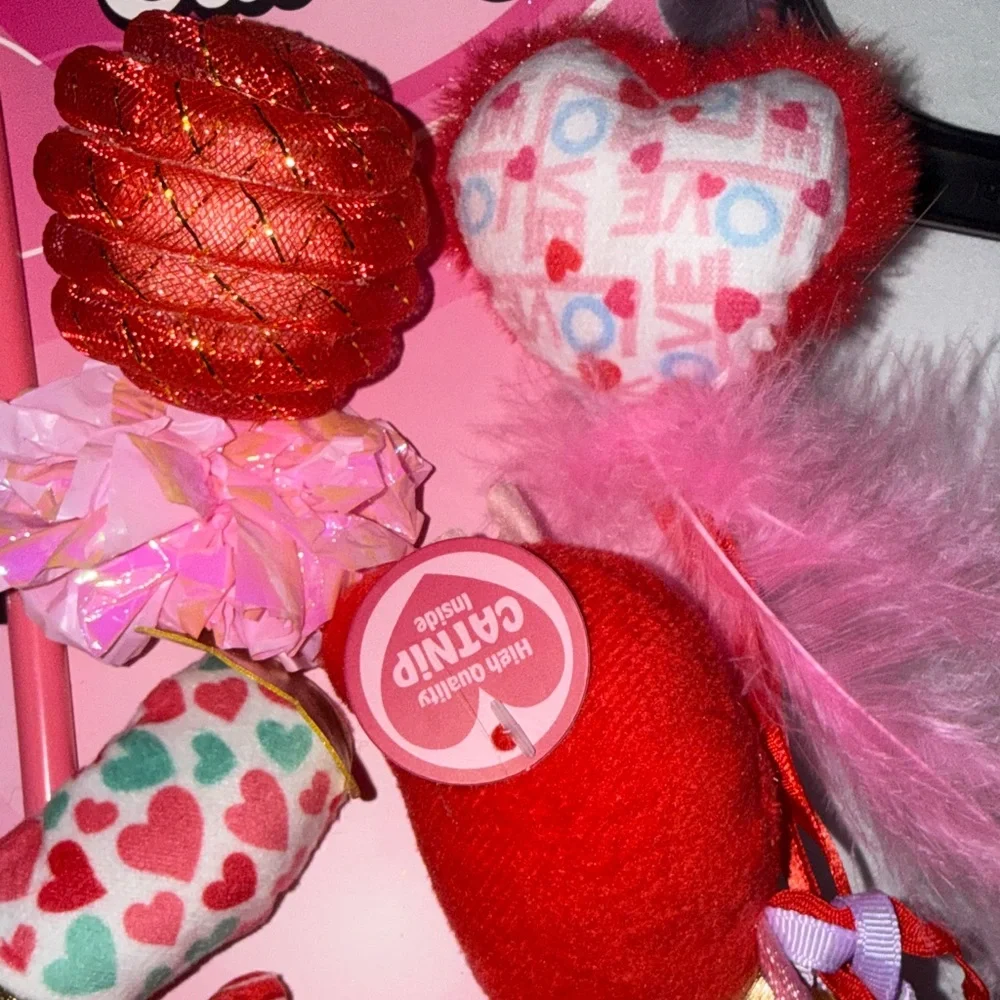 FOFOS Valentine's Day Cat Toy Set